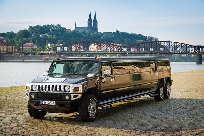 1 Hour Prague Party Hummer Limousine Ride - The drink factor: spring wine and a driver who keeps an eye on you