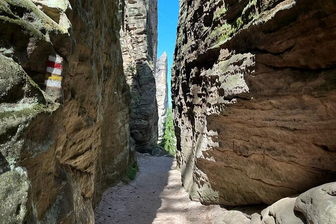 3 in 1 Tour Brewery & Castle in Bohemian Paradise Unesco Geopark - Hrubá Skála Castle: eat in the courtyard, then climb into the medieval view