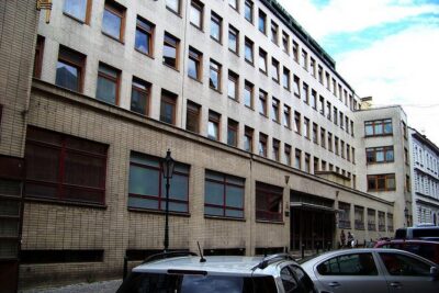 Back to Communism Walking Tour - Stop 1: Bartolomějská, the Former Secret Police Headquarters