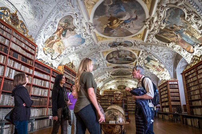Beer & Baroque: A Highbrow Brew Tour - Meeting point, start time, and how the walk fits into your day