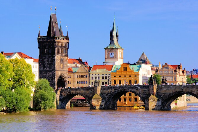 Best of Prague: Private City Walking Tour, Boat Cruise, and Typical Czech Lunch - Vltava wooden boat cruise: what refreshments feel like