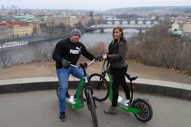 Best Prague Viewpoints: Guided E-Scooter Tour - Lesser Town and Prague Castle: where the best photos usually happen