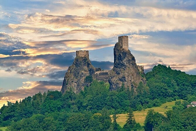 Bohemian Paradise and the Trosky castle tour - Hrad Trosky towers: the climb that turns into a viewpoint day
