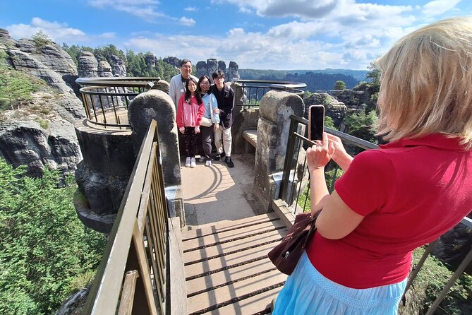 Bohemian & Saxon Switzerland Nature Escape from Prague - Bohemian Switzerland National Park lunch stop: when “real Czech” beats a sandwich