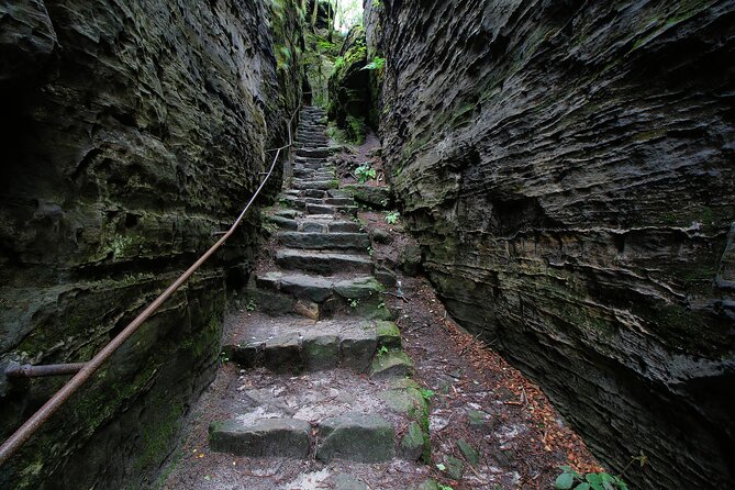 Bohemian Switzerland From Prague with Brewery Tour & Beer Tasting - Stop 2: Tisa Rocks and the sandstone maze feel