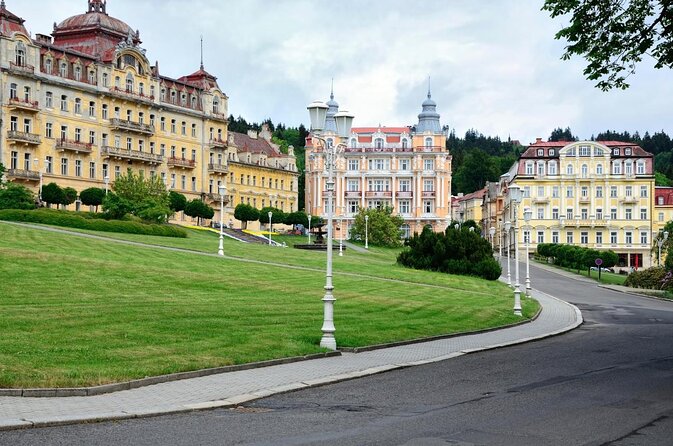 Czech Spas of Karlovy Vary and Marianske Lazne from Prague - Lunch Included: A Real Break in the Middle of a Long Day