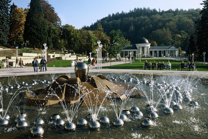 Czech Spas of Karlovy Vary and Marianske Lazne from Prague - Moser Glass Museum and the Czech Craft Stop You’ll Remember