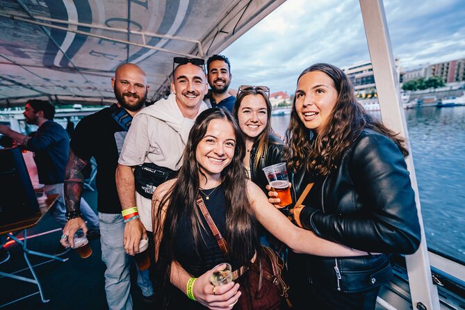 Drunken Monkey Prague Boat Party w/ 2hr Open Bar, DJ & Club Entry - What the Crew Does Right (And Why You’ll Feel It)