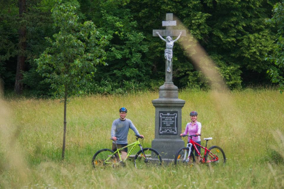 E-Bike Day Trip: Visit a Roman Castle and Taste Craft Beer - Vseradice Brewery Lunch and Beer: A Countryside Meal You’ll Remember