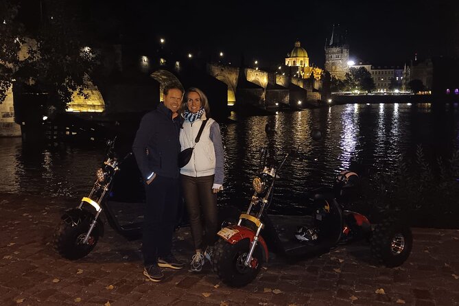 Electric Trike Night Tour in Prague - Live Guided - Prague Castle and the outside-only lesson: impressive even without entry tickets