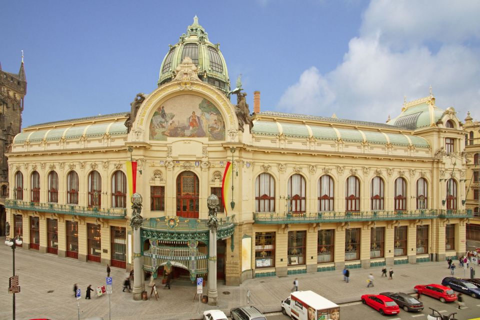 Essential Prague Walking Tour - Getting Czech history where it actually happened: Old Town to New Town