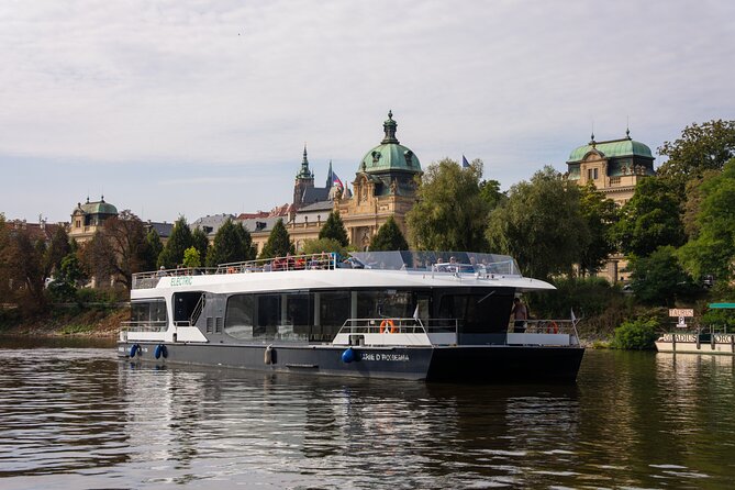 Evening Eco Cruise With a Glass of Prosecco in Bohemia - Who should book this cruise (and who might not love it)