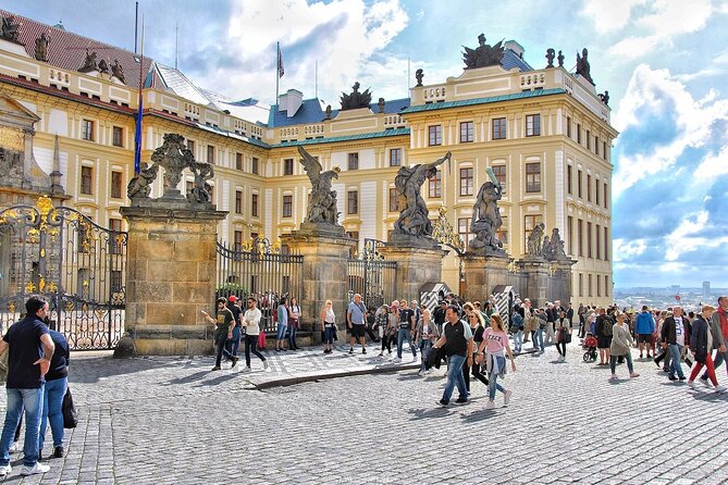 Explore the Historic Prague Castle: Private Half-Day Walking Tour - Price and value: is $180 per person worth it?
