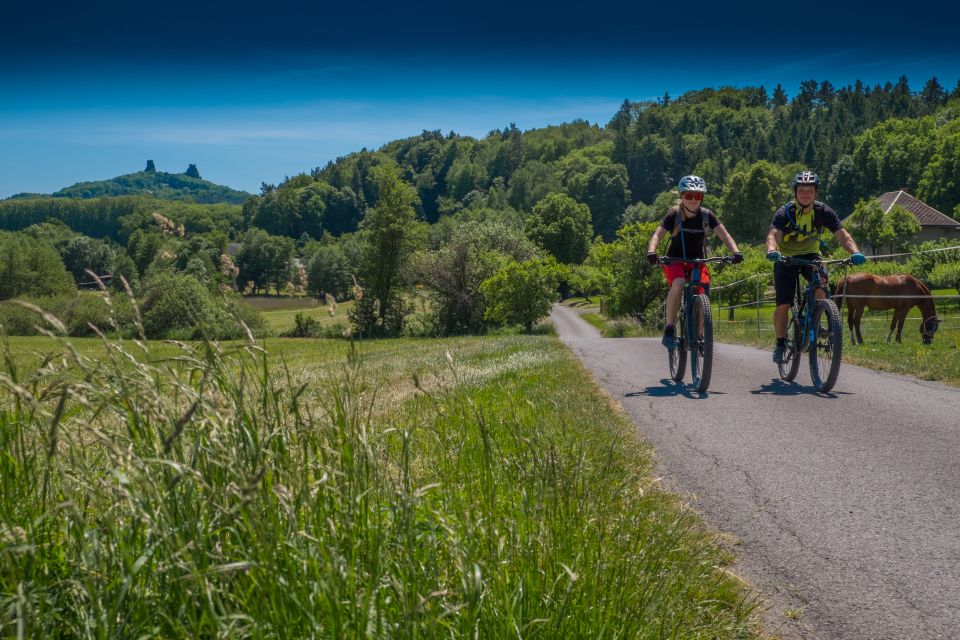 From Prague: E-Mountain Biking Trip to the Bohemian Paradise - The finish: castle breaks on sandstone cliffs with your energy still intact