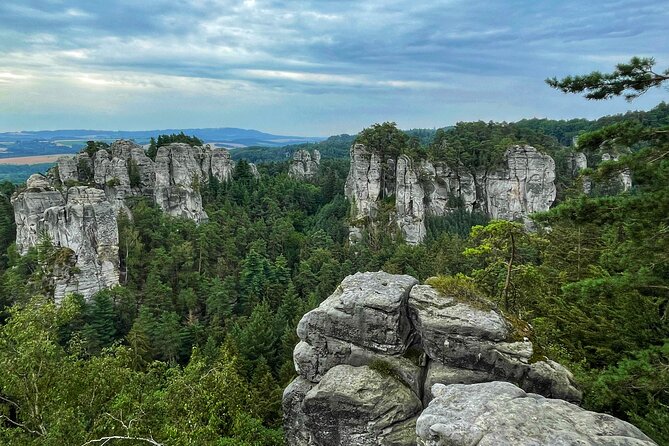 Full-Day Hiking in Bohemian Paradise: Hrubá Skála near Prague - Symbolic Climber Cemetery at Mariánská Vyhlídka: a pause with real meaning