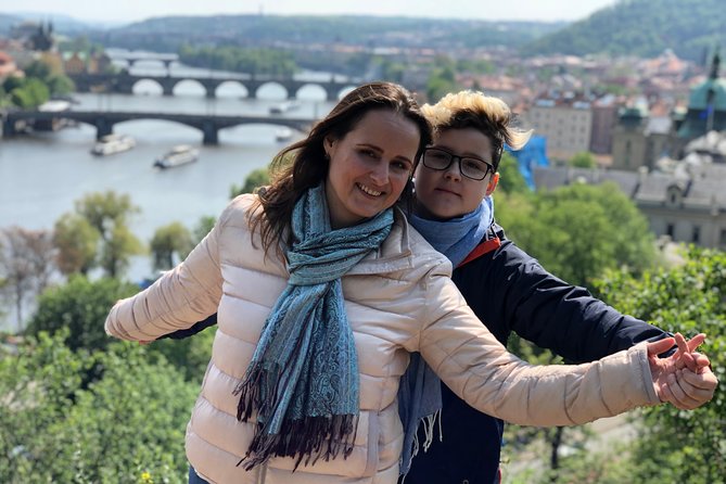 Grand City Tour of Prague on Cruiser e-Bikes or e-Scooters - Your route in real order: viewpoints, bridges, and Old Town icons