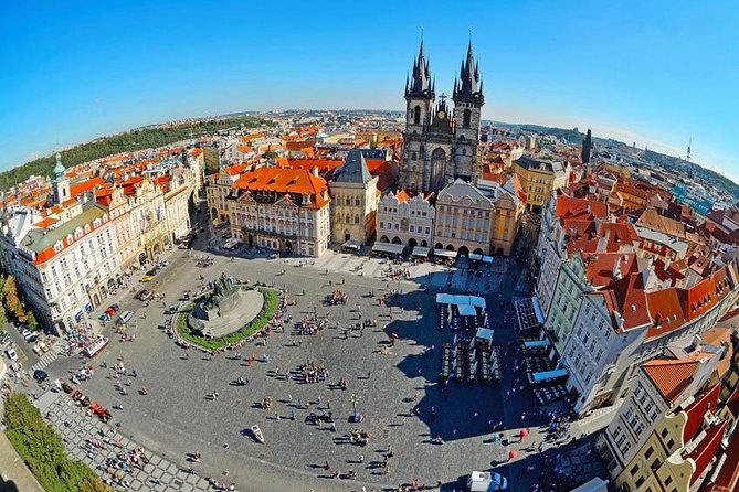 Grand Tour of Prague "among history, legends and curiosities" (NO ENGLISH) - Entering Prague’s 1900s: the morning’s serious backbone