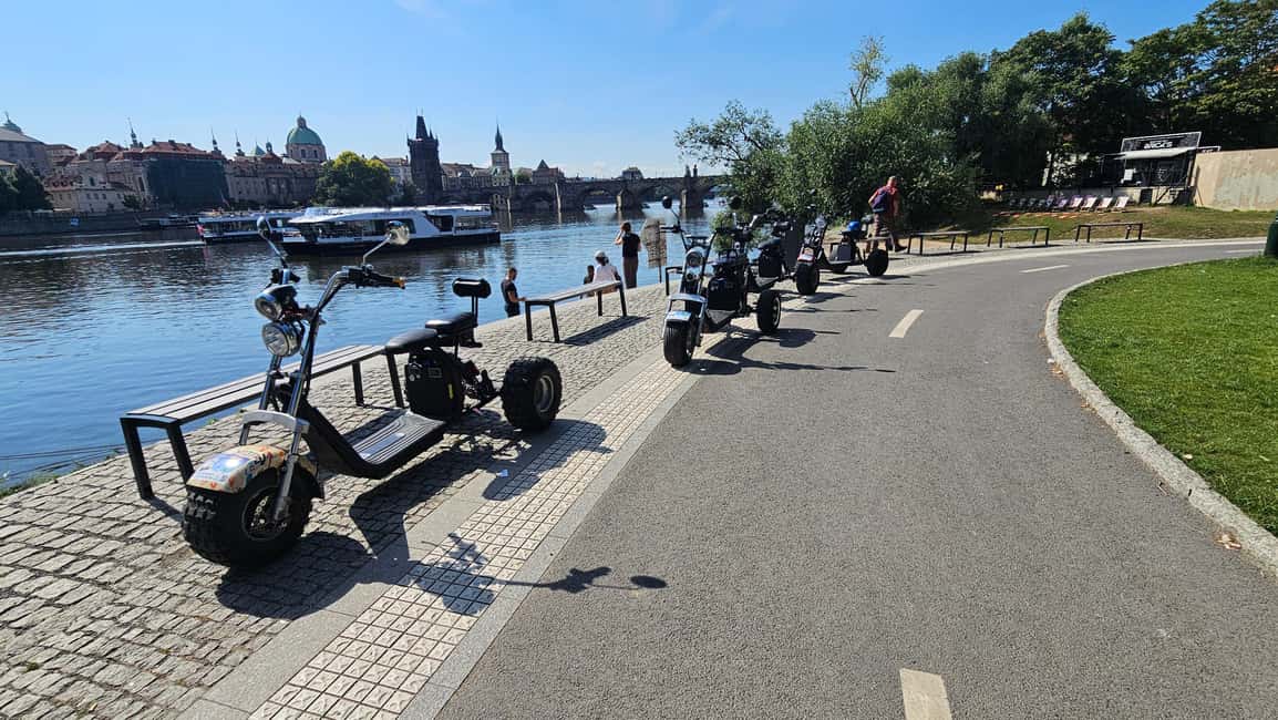 Heart of Prague tour on Tricycle electric scooter - Prague Castle area and Strahov viewpoints: the finale with real drama