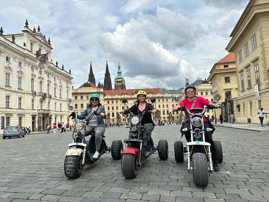 Heart of Prague tour on Tricycle electric scooter - Before you ride: meeting point and what to bring