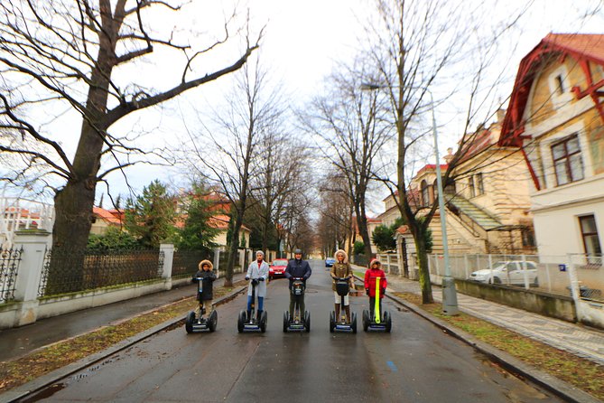 Live-Guided Half-Day Segway & E-Scooter tour - Who this tour suits best