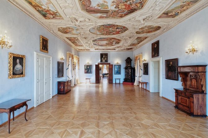 Lobkowicz Palace Museum Entrance Ticket in Prague - Beethoven and Mozart manuscripts: why the music displays feel different