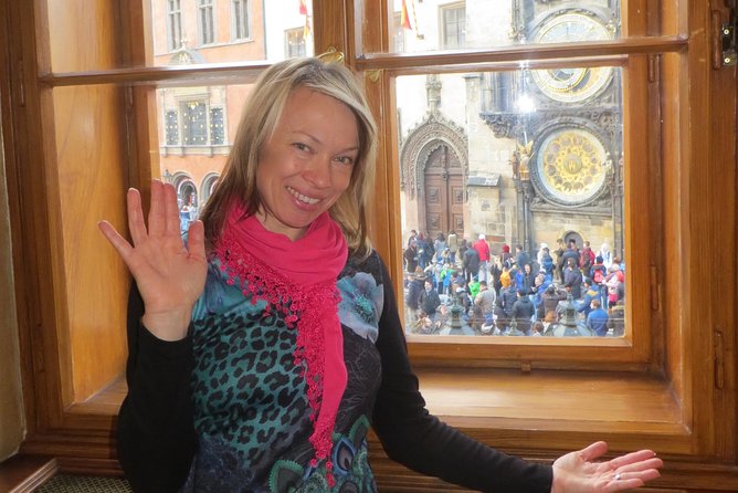 LUXURY Personal Tour of Prague with PERSONAL PRAGUE GUIDE - Prague Castle: a UNESCO complex handled in the right order