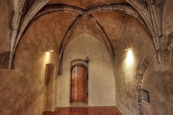 Medieval Underground Tour - A small-group medieval underground tour with clear structure