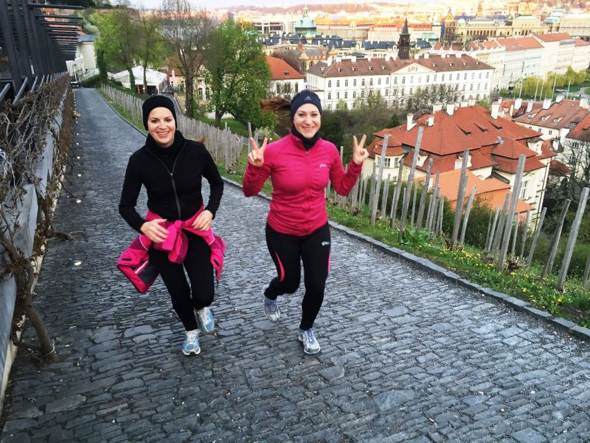 Prague 1.5-Hour Compact City Center Running Tour - Wallenstein Garden and Kampa Island: the calm break before the bridge