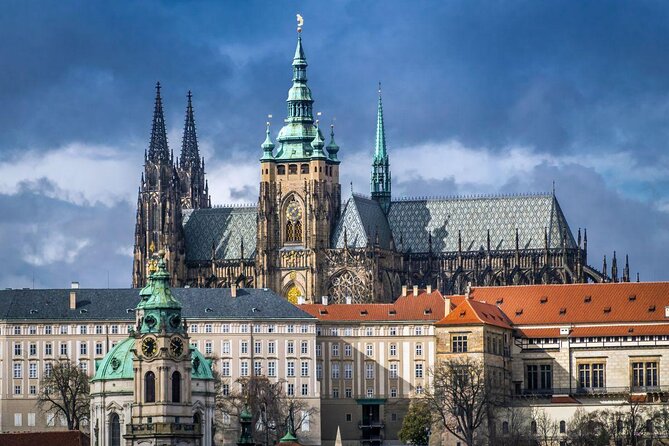 Prague: 1-Hour Castle Tour With Fast-GET Admission Ticket - A 1-Hour Prague Castle Plan That Doesn’t Waste Your Day