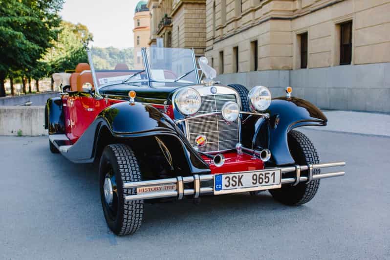 Prague: 120min Private Tour in Vintage Car, up to 6people! - The 120-minute route: a highlights circuit, not a slow stroll