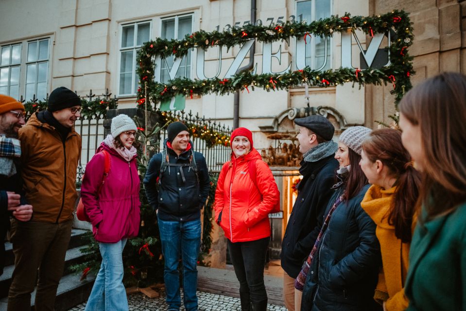 Prague: 2-3h Magical Christmas Markets Tour with Inclusions - 150 Minutes Across 3 Markets: Why the Timing Works