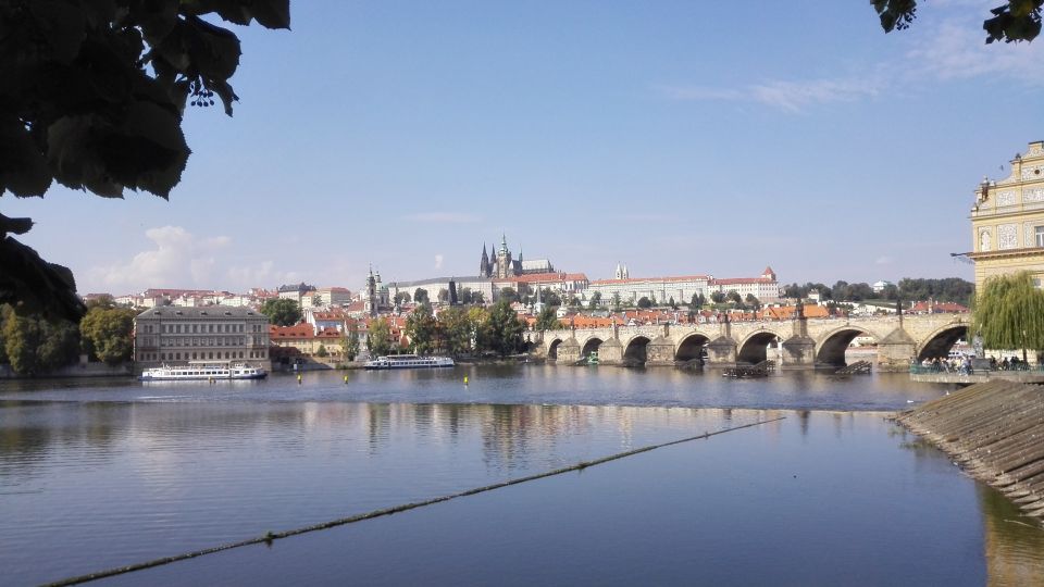 Prague 3-Hour Architectural Tour - Prague in 3 Hours: What This Architecture Tour Is Really Good At