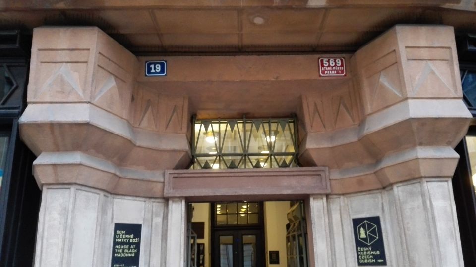 Prague 3-Hour Architectural Tour - Josefov’s 30 Minutes: A District That Feels Like a Chapter