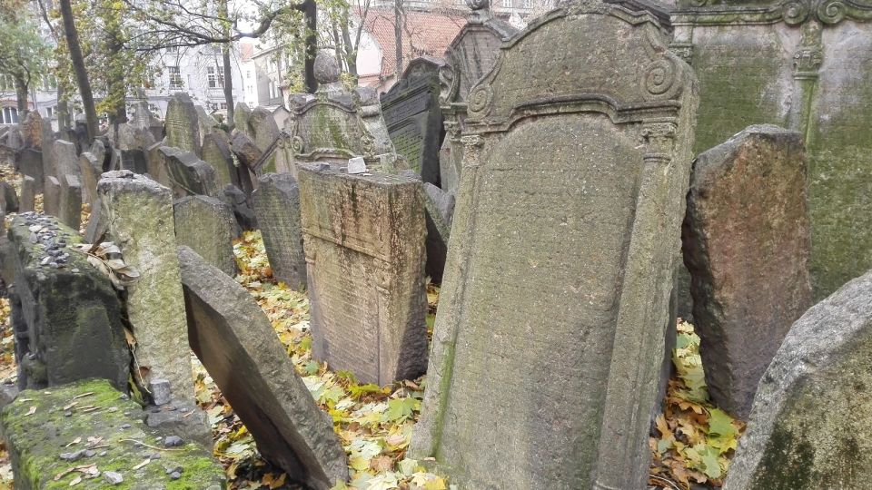 Prague: 3-Hour Private Jewish Quarter Tour - Timing and flow: how to plan your morning or afternoon