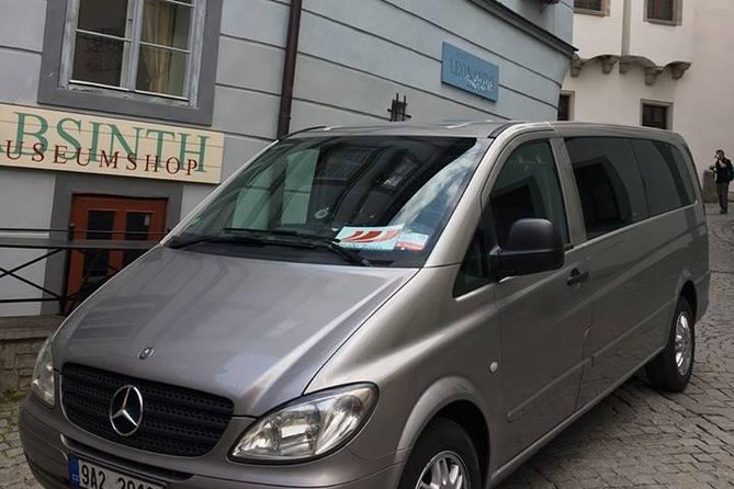 PRAGUE AIRPORT - CITY TRANSFERS in Spanish - Chofer que habla español: lo que realmente te ahorra tiempo