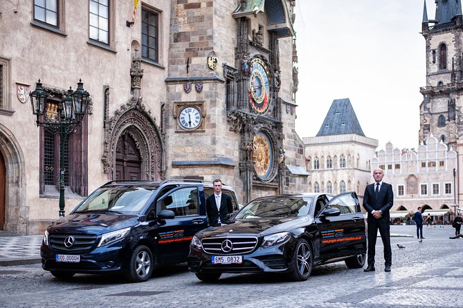 Prague Airport Private Departure Transfer - Door-to-door Prague to PRG: what makes this transfer work