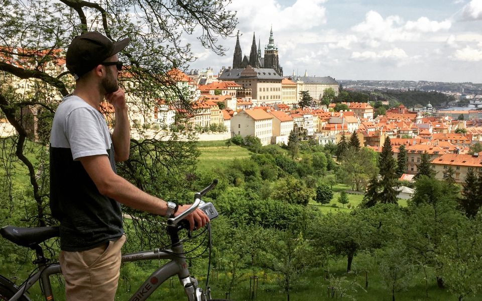 Prague "ALL-IN-ONE" City E-Bike Tour - Vltava River riding: your warm-up with Prague views