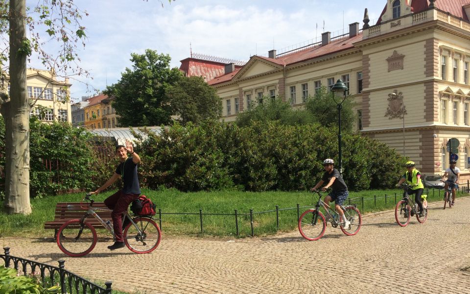 Prague "ALL-IN-ONE" City E-Bike Tour - Prague Giant Metronome and Letná park: the best kind of panoramic stop