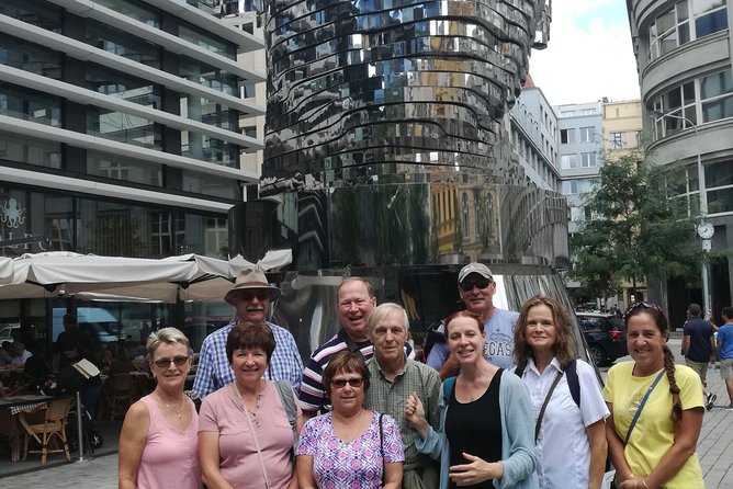 Prague Art Nouveau and Cubism Walking Tour - Spotting Art Nouveau Details: From Ginkgo Leaves to “Why This Looks Different”