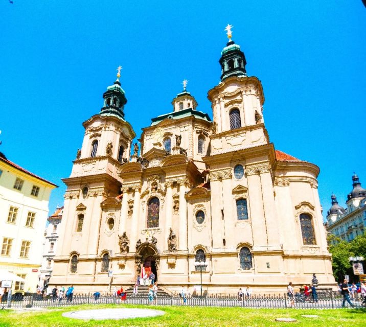 Prague: Astronomical Clock Tower Entry Ticket & Audio Guide - The 20-minute intro: what you’re meant to learn before the climb