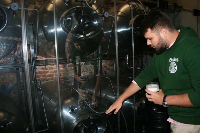 Prague Beer History: Highlights Tour with Tasting - Meeting point reality: how the 3-hour flow works