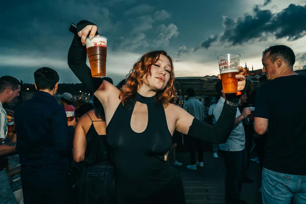 Prague: Booze Cruise with Open Bar and Duplex Entry - Live DJ on the Sundeck: How the Music Changes the Cruise
