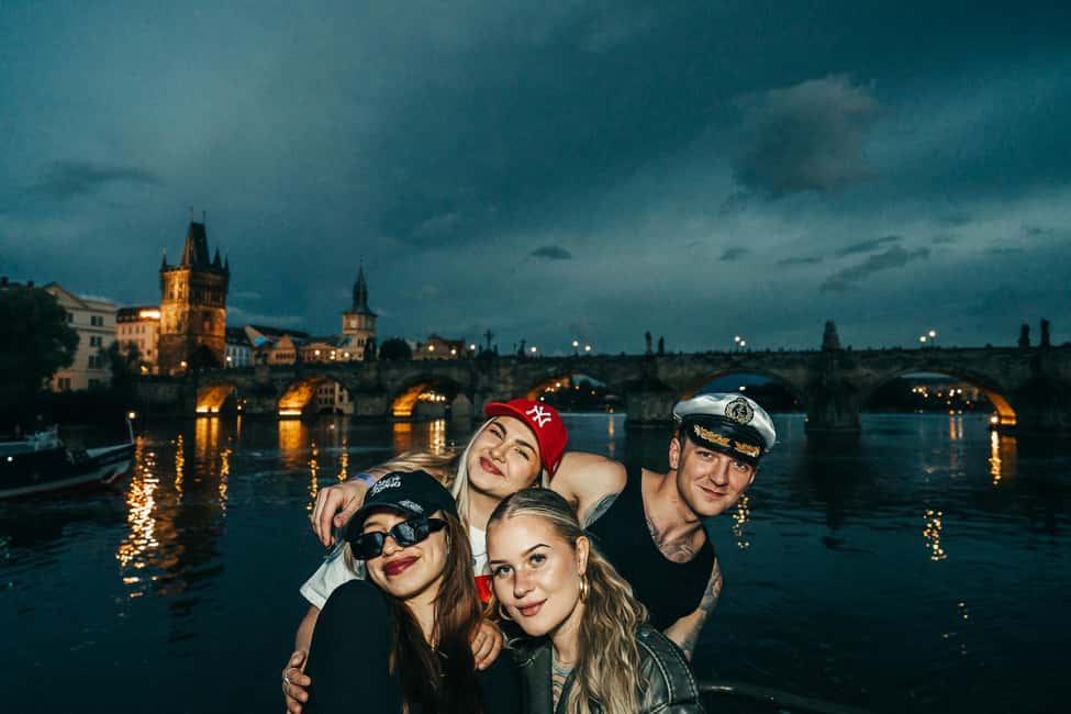 Prague: Booze Cruise with Open Bar and Duplex Entry - Dress Code, Shoes, and ID: Small Stuff That Can Ruin the Night