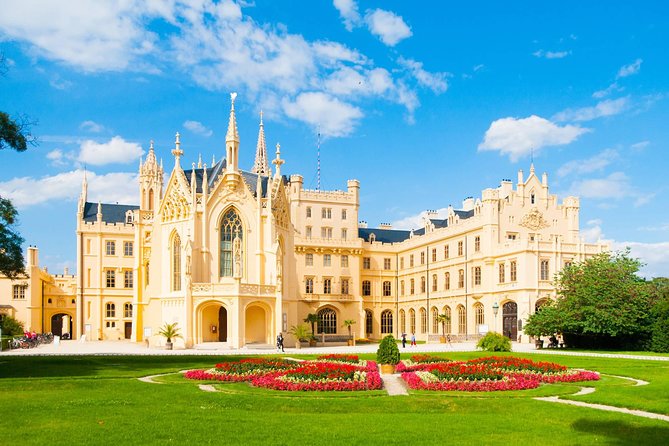 Prague-Bratislava One-Way Sightseeing Day Tour - How the private guide changes the whole feel