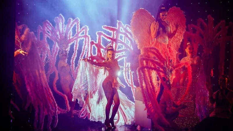 Prague: Cabaret Show at Medusa - Nightlife Prague - Dress code and age limits you must take seriously