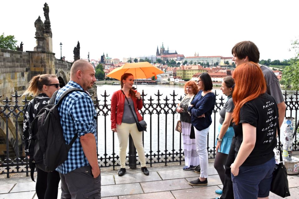 Prague: Castle and Jewish Quarter Tour - Josefov (Jewish Quarter): Context That Makes the Neighborhood Feel Real