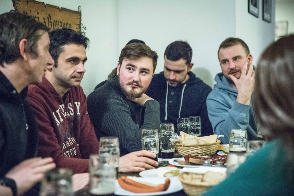 Prague: Castle Side Breweries & Pubs Guided Walking Tour - The 3-Hour Format: How the Pace Keeps Beer and Views in Balance