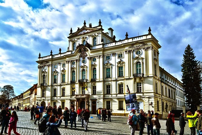 Prague Castle Walking Tour - Queen Anne’s Summer Palace: architecture that became an observatory