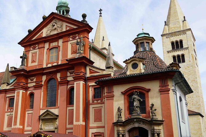 Prague Castle Walking Tour (Tip-based tour) - A pay-what-you-wish Prague Castle overview for a few euros