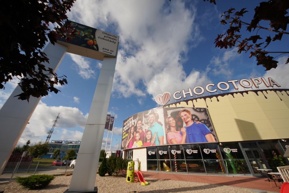 Prague: Chocotopia Chocolate Factory Tour Ticket + Workshop - The Container Elevator Ride and the Plantation Movie Peek